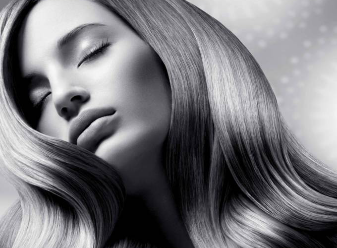 KERASTASE(ケラスターゼ)<br>美しく輝く髪へ導くヘアエステを<br>モッズ・ヘアと同じパリ生まれの<br>ヘアエステブランド「ケラスターゼ」